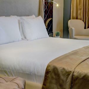 Superior Zimmer mit Kingsize-Bett